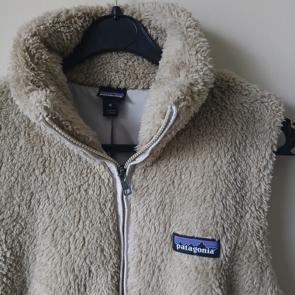 Patagonia Fleece Vest - Picture 2 of 6